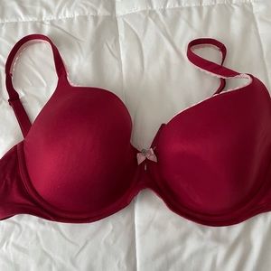 34DDD Victoria bra